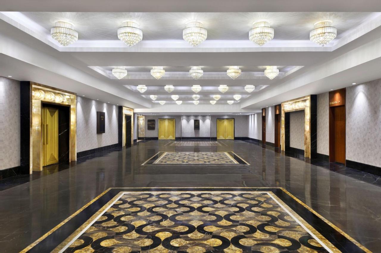 The St. Regis Mumbai Bombaim Exterior foto The lobby