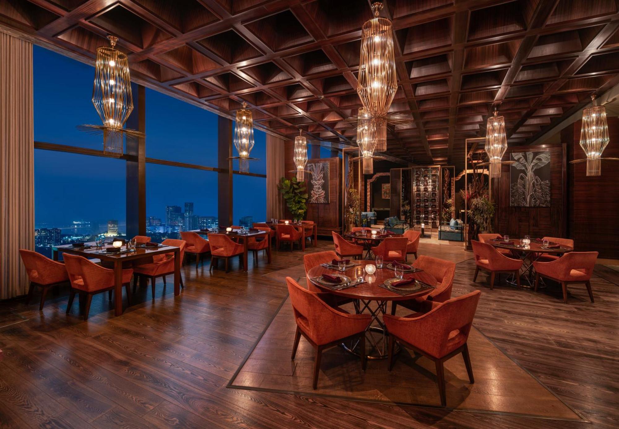 The St. Regis Mumbai Bombaim Exterior foto The restaurant